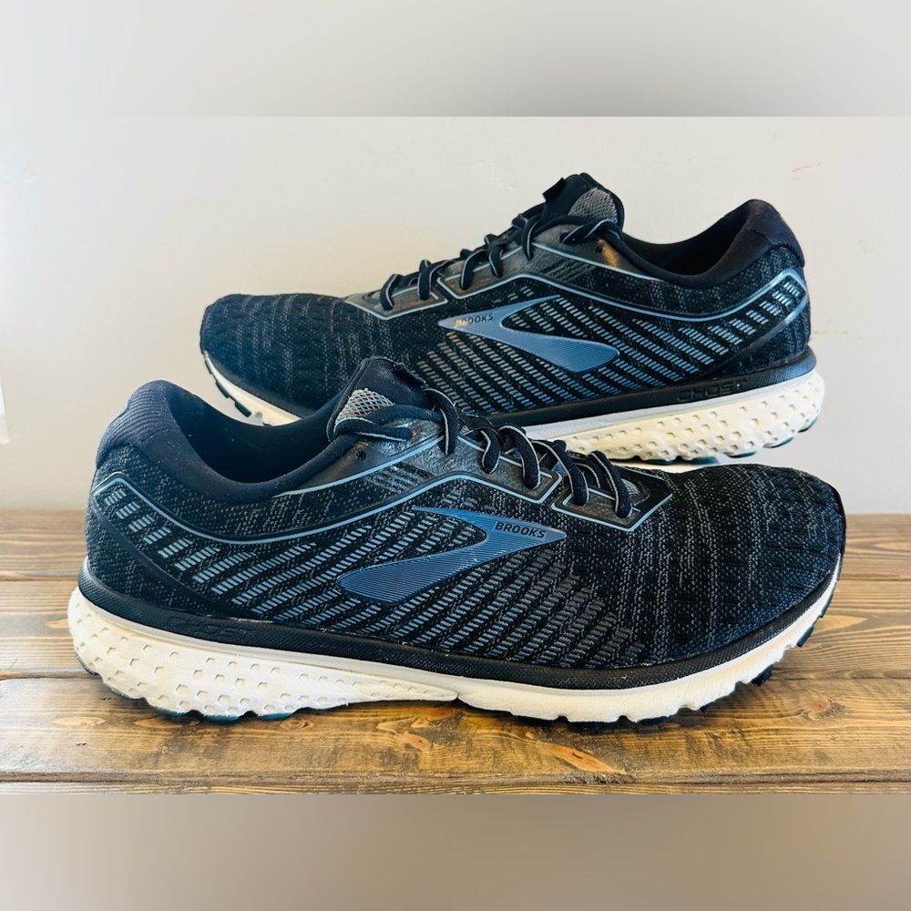Brooks Ghost 12  Shoes Sneakers Black/Blue 1103931D012 Men’s 8.5